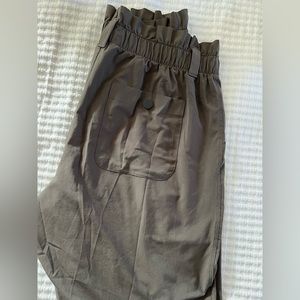 Athleta size 8 athletic pants